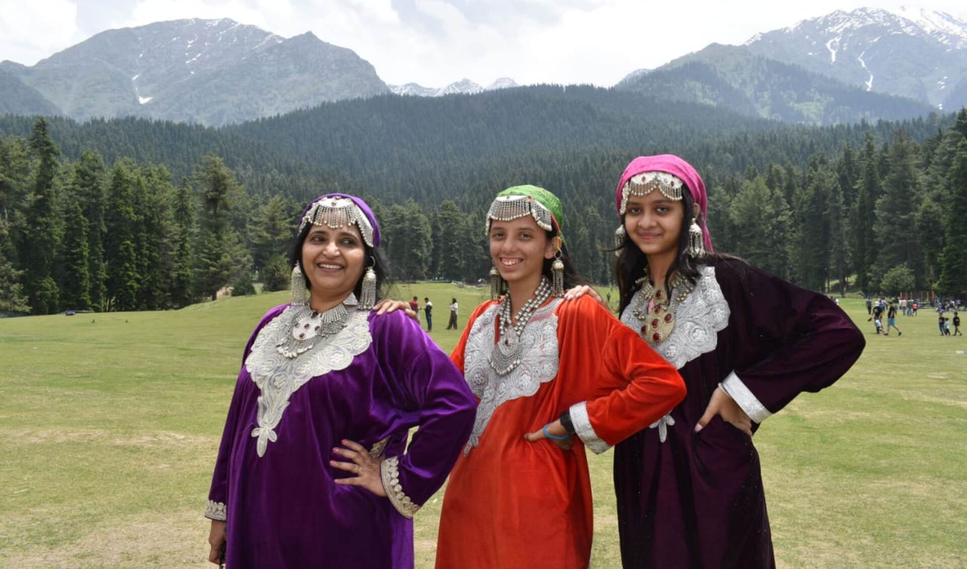 Episode 14: Embracing #HelloHappiness:  RPG Group: Building a culture of Happiness